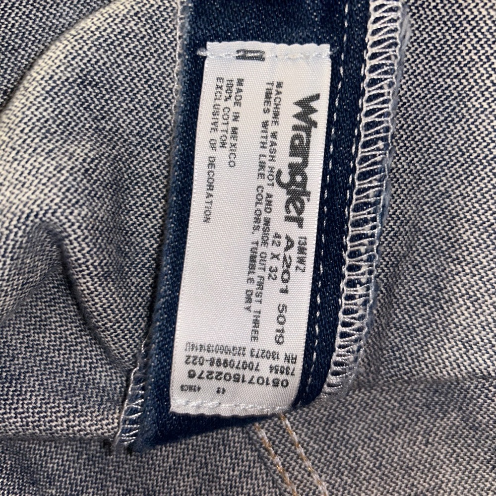 Wrangler 13MWZ Dark Blue Straight Jeans 42X32 - Picture 4 of 8